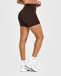 UnifiedMove™ Wrap Shorts 6" | 70% Cocoa