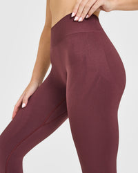 EnhanceLift™ Seamless Leggings with White Logo | Velvet Mocha