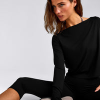 FormeSoft™ Relaxed Slash Neck Long Sleeve Top | Black
