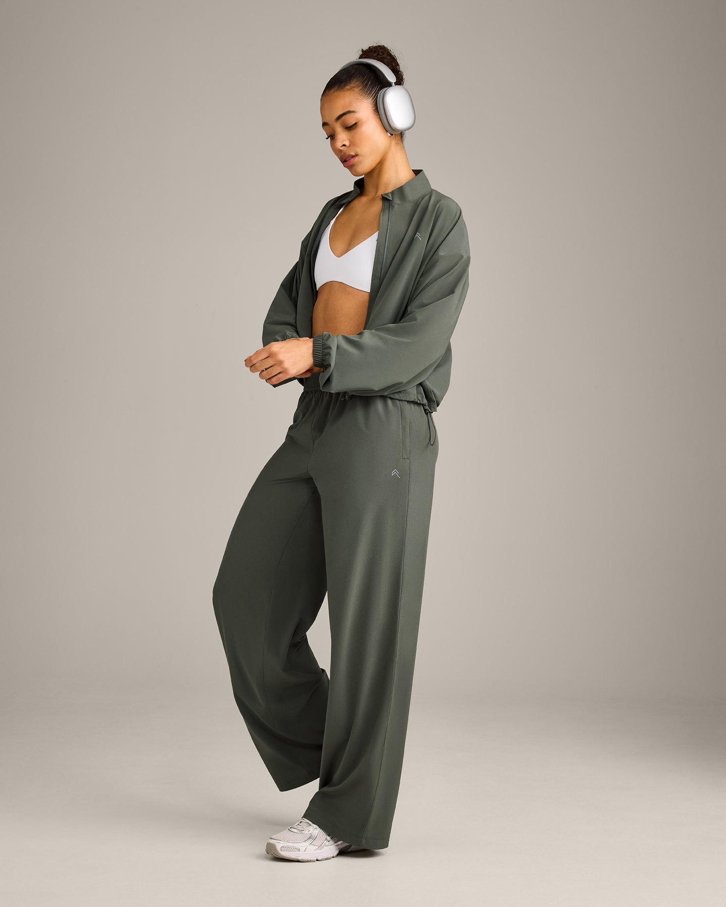 AirMove™ Straight Leg Joggers | Dark Khaki