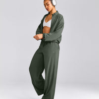 AirMove™ Straight Leg Bottoms with Reflective Logo | Dark Khaki