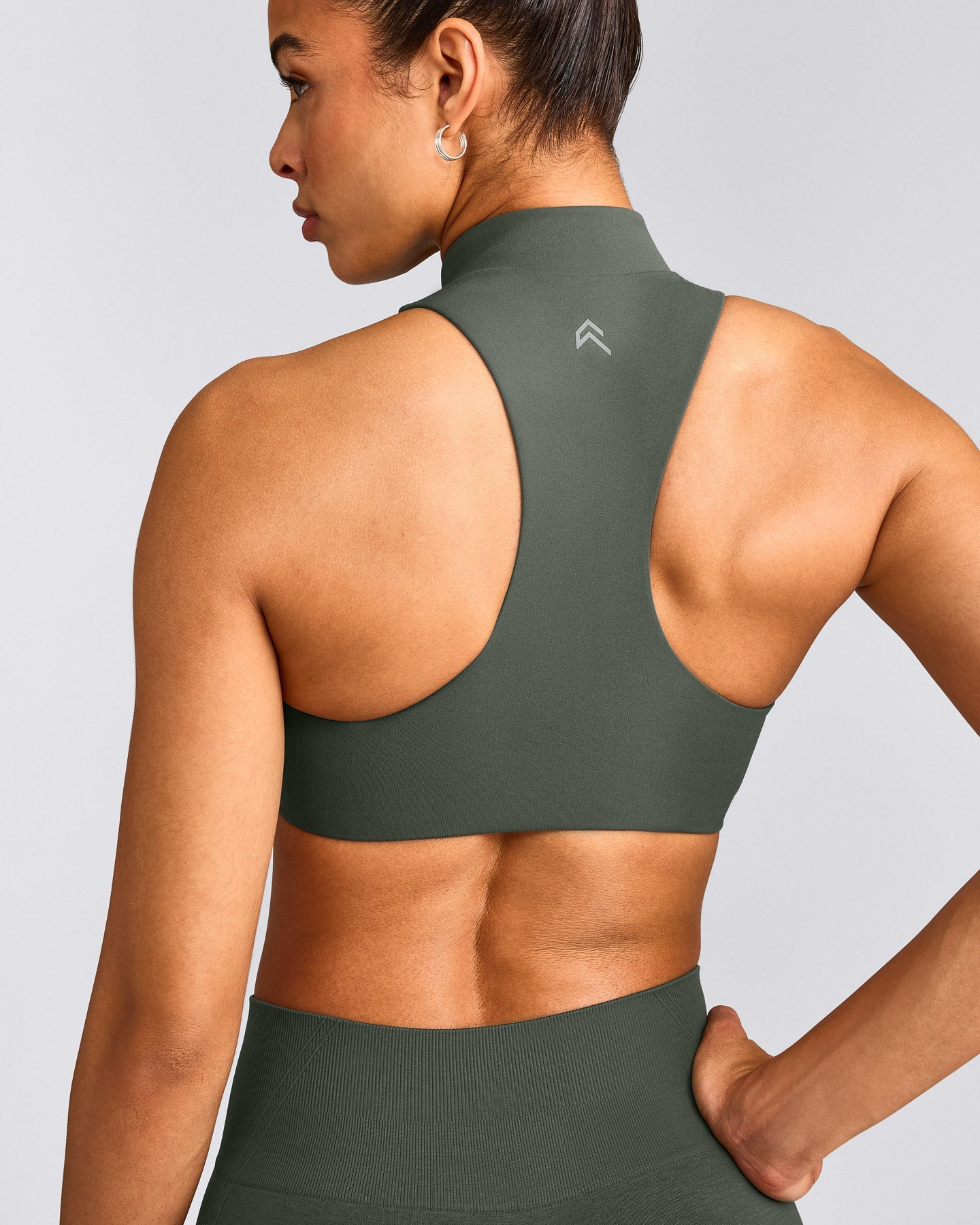 EasyLift™ Zip High Neck Sports Bra with Grey Logo | Dark Khaki