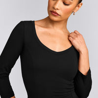 Mellow™ Motion Wide V Neck 3/4 Length Sleeve Mid Top | Black