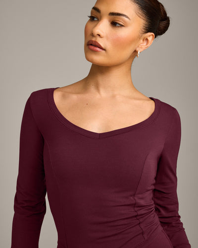 Mellow™ Motion Wide V-Neck 3/4 Length Sleeve Mid Top | Cherry Lacquer Purple