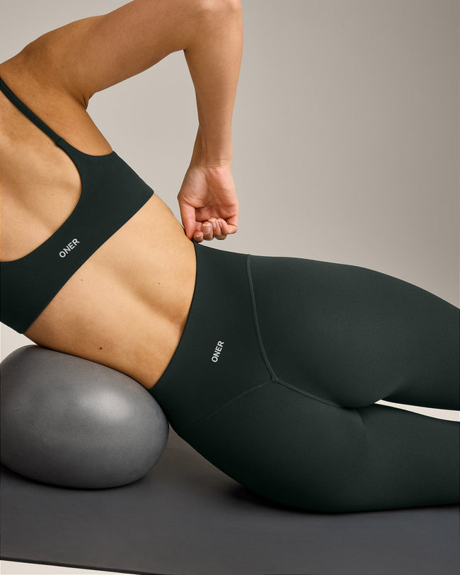 SoftMotion™ High Waisted Leggings with Grey Logo | Emerald Noir