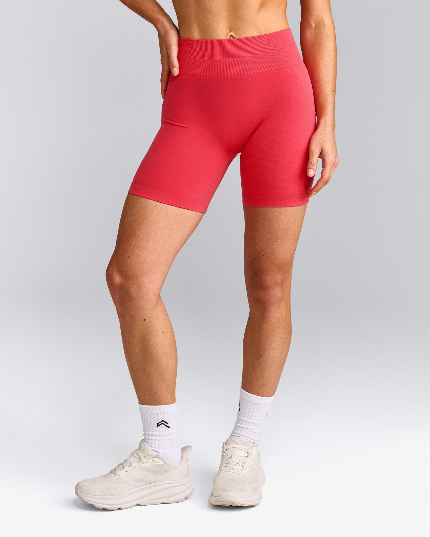 EffortlessLift™ Seamless Mid Rise Shorts with Grey Logo | Charged Pink