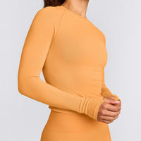 Oner Seamless Fitted Long Sleeve Top | Light Powdered Orange