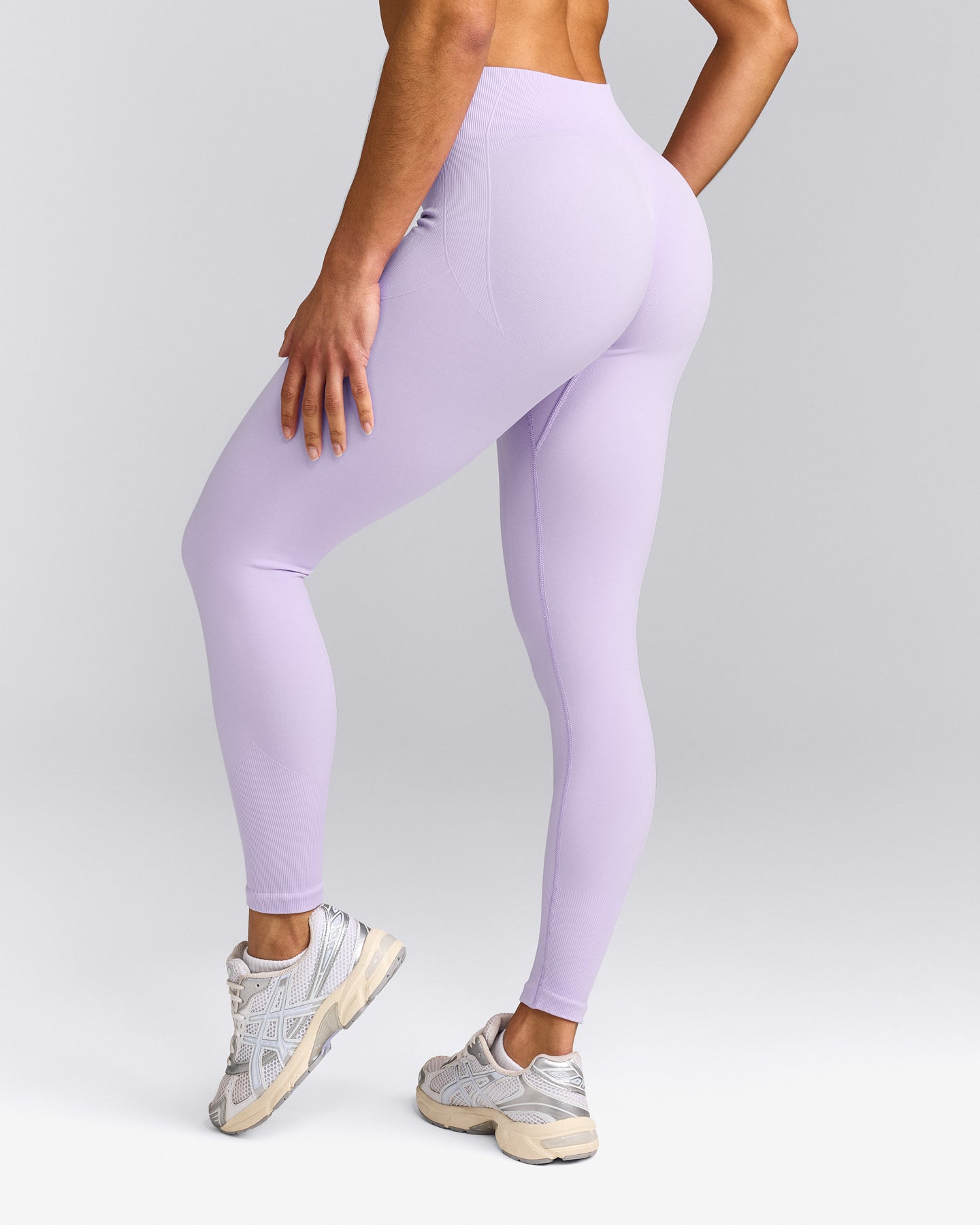 EnhanceLift™ Seamless Leggings with Grey Logo | Lavender Purple