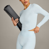Mellow™ Motion Crew Neck Long Sleeve Mid Top | Cloud Blue