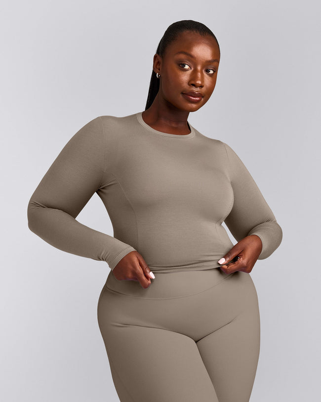 Mellow™ Motion Crew Neck Long Sleeve Mid Top | Warm Minky