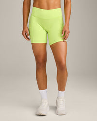 UnifiedMove™ Pocket Shorts 6" with Bonding with Reflective Logo | Citrus Green