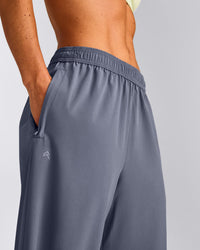 AirMove™ Straight Leg Leggings | Granite Blue