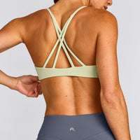 EasyLift™ Strappy Sports Bra | Meadow Mist Green
