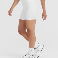 Timeless High Waisted Shorts 6" | White