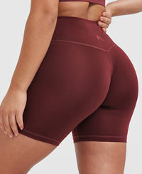 Timeless High Waisted Shorts 6" | Mulled Wine