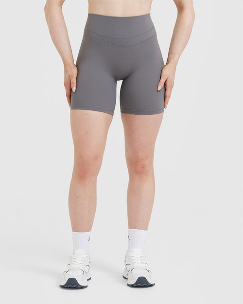 UnifiedMove™ High Waisted Shorts 6" | Ash Grey