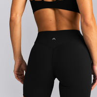 UnifiedMove™ V Front Mid Rise Shorts 6" New Branding | Black