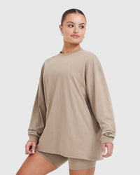 Classic Lifters Graphic Oversized Lightweight Long Sleeve Top | Sandstone