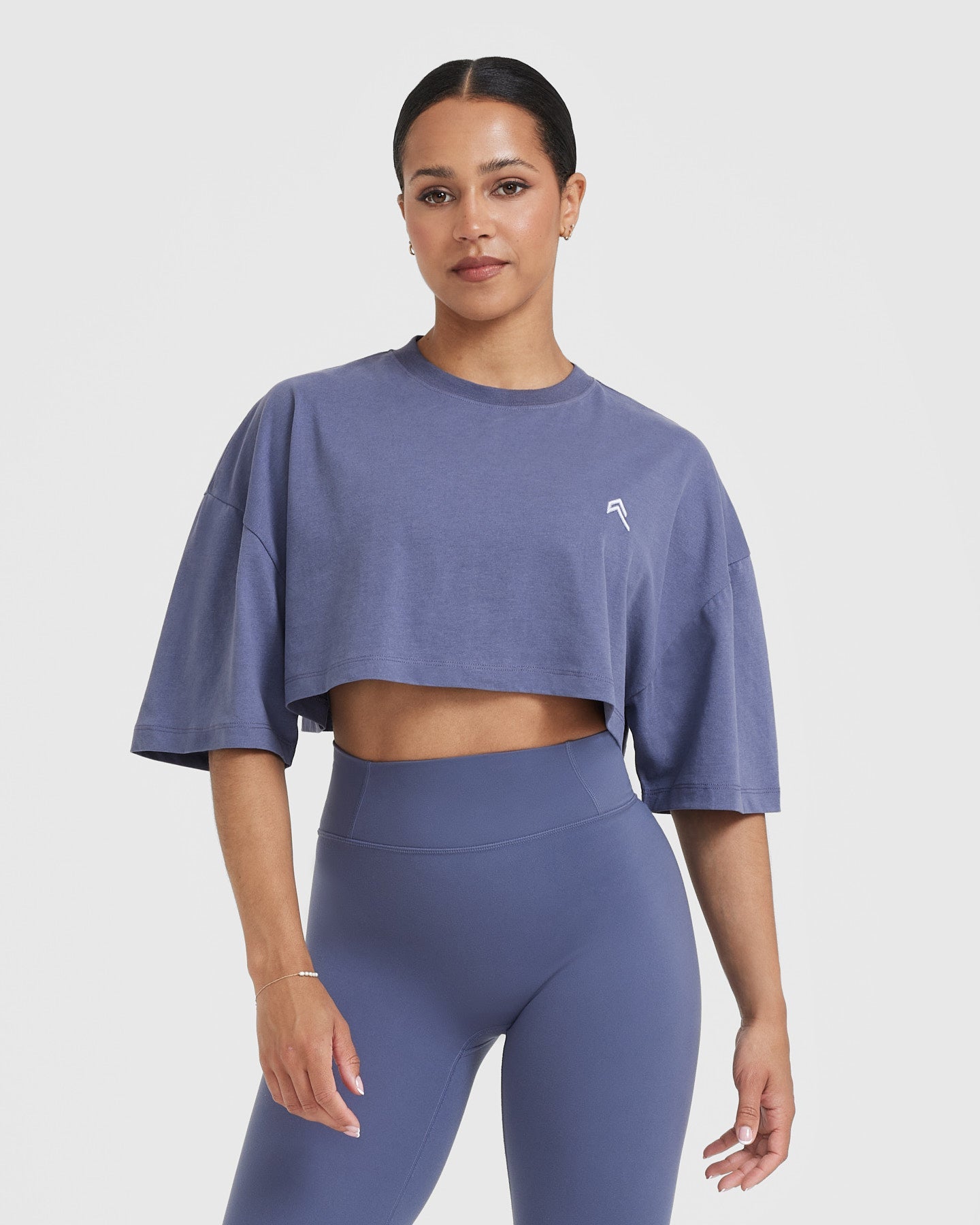 Cropped T-shirts  Tight & Oversized Cropped T-shirts