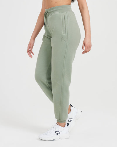 Nike skinny joggers in best sale sage green