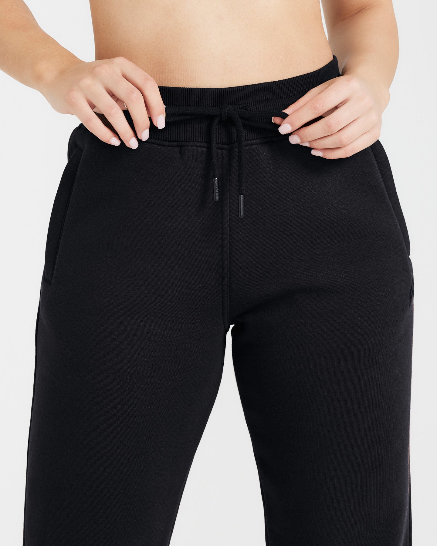 Womens black on sale fitted joggers