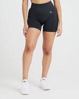 Classic Seamless 2.0 Shorts | Coal Marl