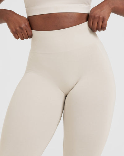 white seamless leggings